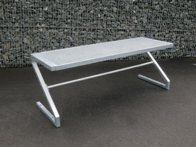Tisch Gesamt-L.2000mm Gestell STA verz.3mm z.Schr.Tischoberfläche 